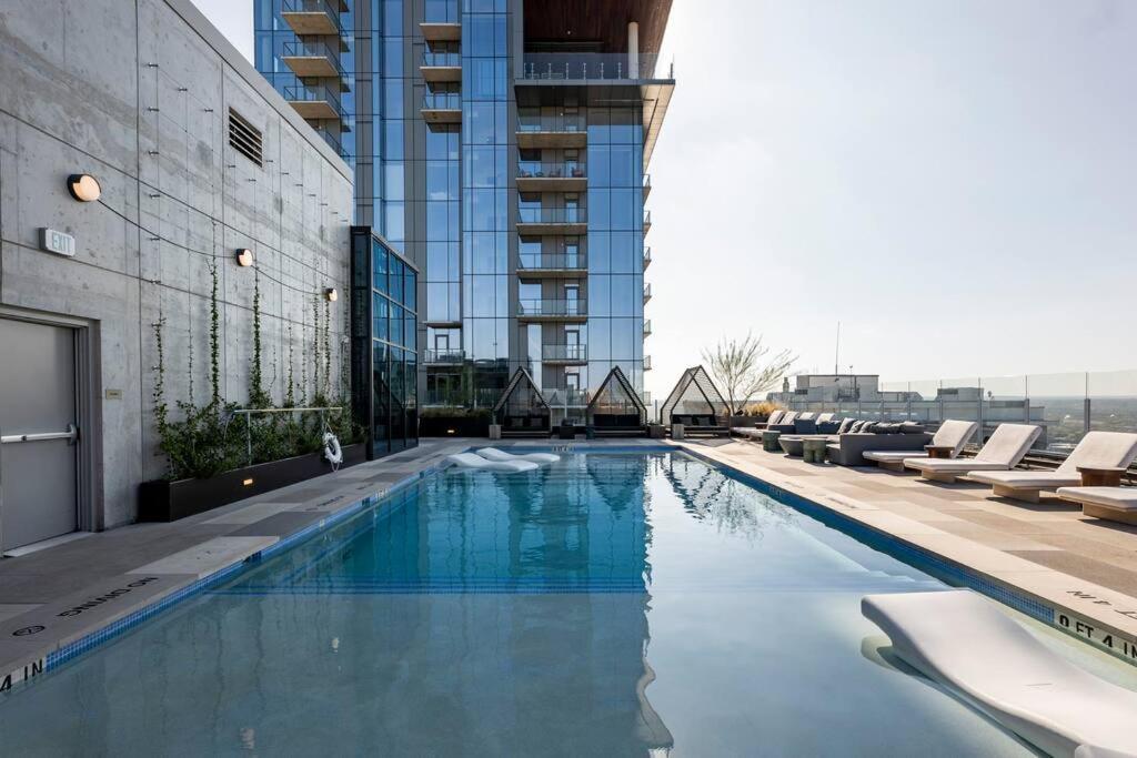 Central Modern Condo W/ Amazing Luxury Amenities Остин Екстериор снимка